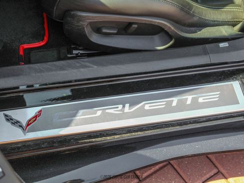 Used 2016 Chevrolet Corvette Z06 w/ Z07 Performance Package RWD image 35