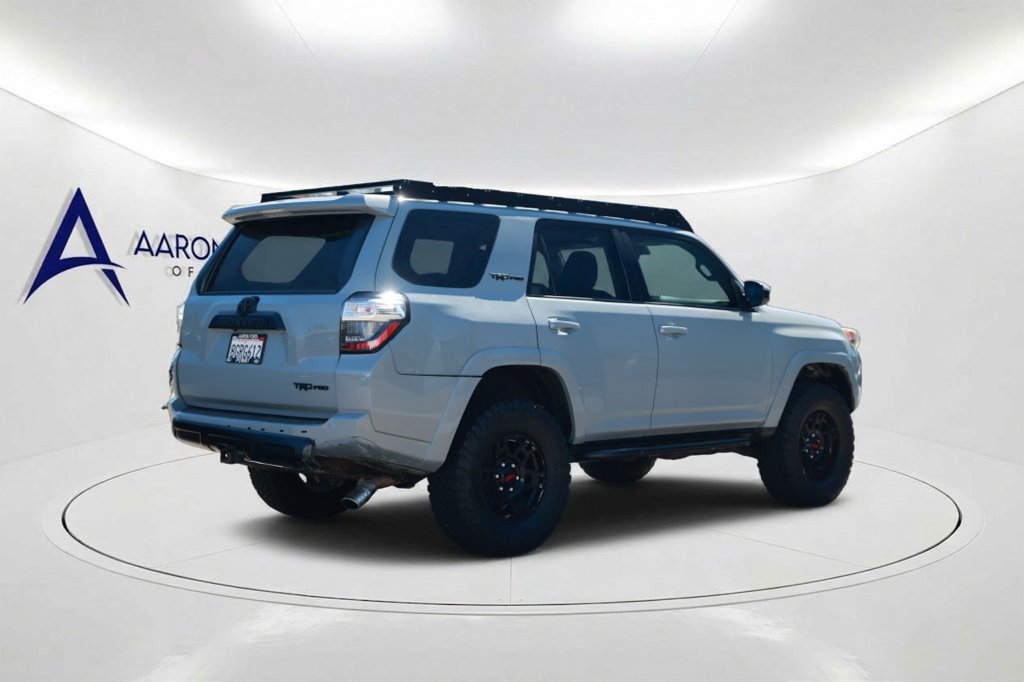 Used 2017 Toyota 4Runner TRD Pro AWD/4WD image 4