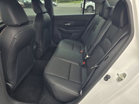 New 2026 Nissan Sentra SR FWD image 10