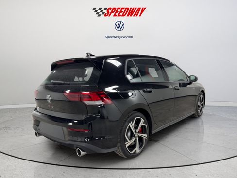 New 2026 Volkswagen GTI SE FWD image 5