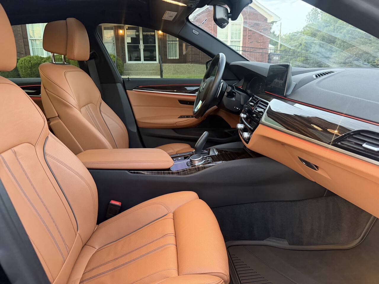Used 2020 BMW 530i w/ Convenience Package RWD image 41