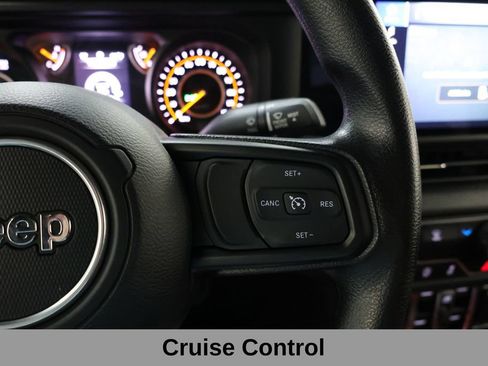 Used 2025 Jeep Wrangler Unlimited Sport AWD/4WD image 42