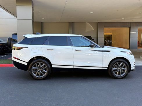 Used 2026 Land Rover Range Rover Velar Dynamic SE AWD/4WD image 8
