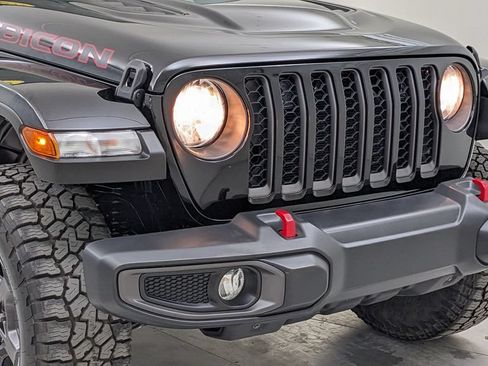 Used 2022 Jeep Gladiator Rubicon w/ Trailer Tow Package AWD/4WD image 41