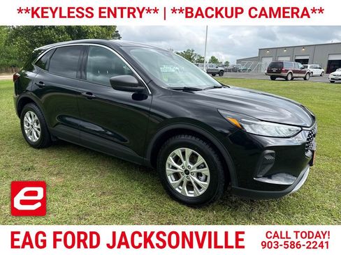 Used 2024 Ford Escape Active image 1