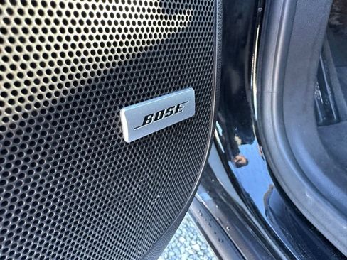 Used 2021 Buick Enclave Premium w/ Sun and Sites Package image 13