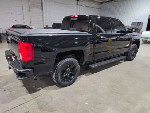 Used 2018 Chevrolet Silverado 1500 LTZ Z71 w/ LTZ Plus Package AWD/4WD image 13