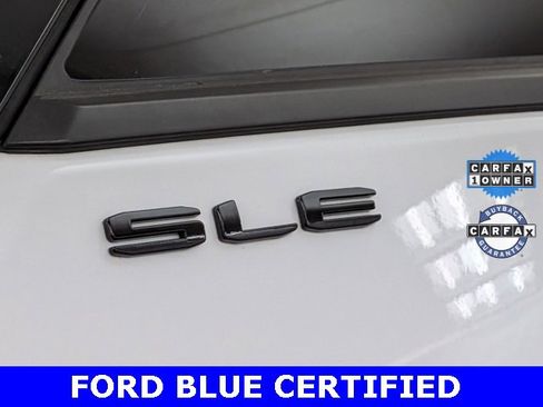 Used 2022 GMC Terrain SLE w/ Driver Convenience Package image 9