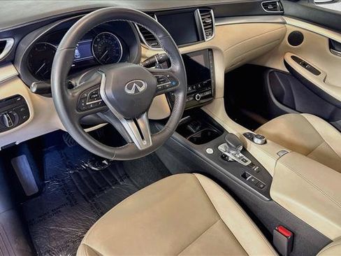 Used 2021 INFINITI QX50 Essential FWD image 9