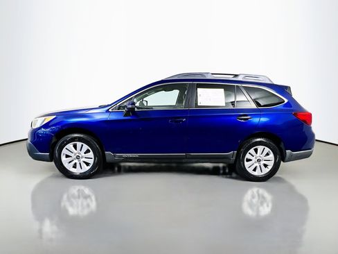 Used 2016 Subaru Outback 2.5i Premium image 9