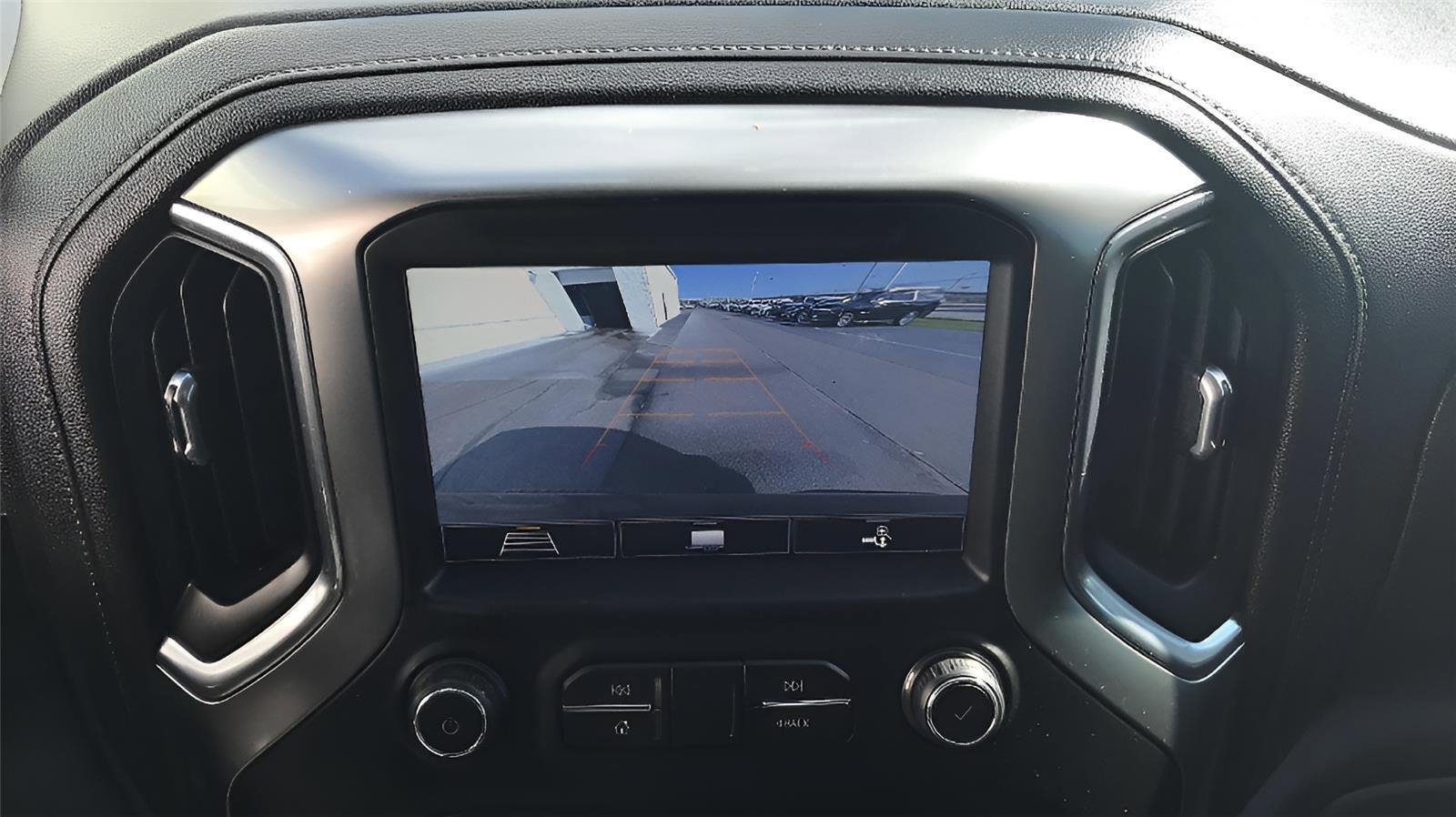 Used 2020 Chevrolet Silverado 1500 RST AWD/4WD image 48