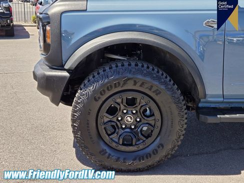 Certified 2022 Ford Bronco Wildtrak AWD/4WD image 7