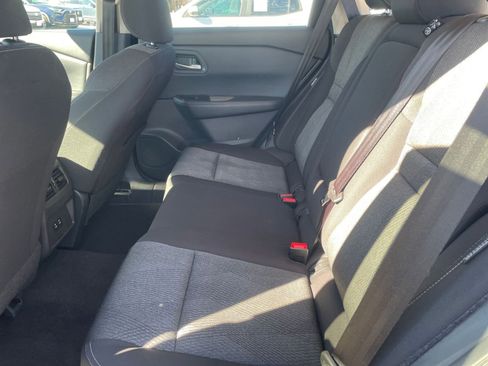 Used 2025 Nissan Rogue SV AWD/4WD image 28