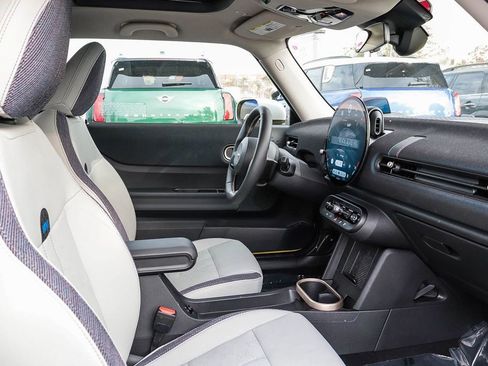 Used 2025 MINI Cooper S image 17