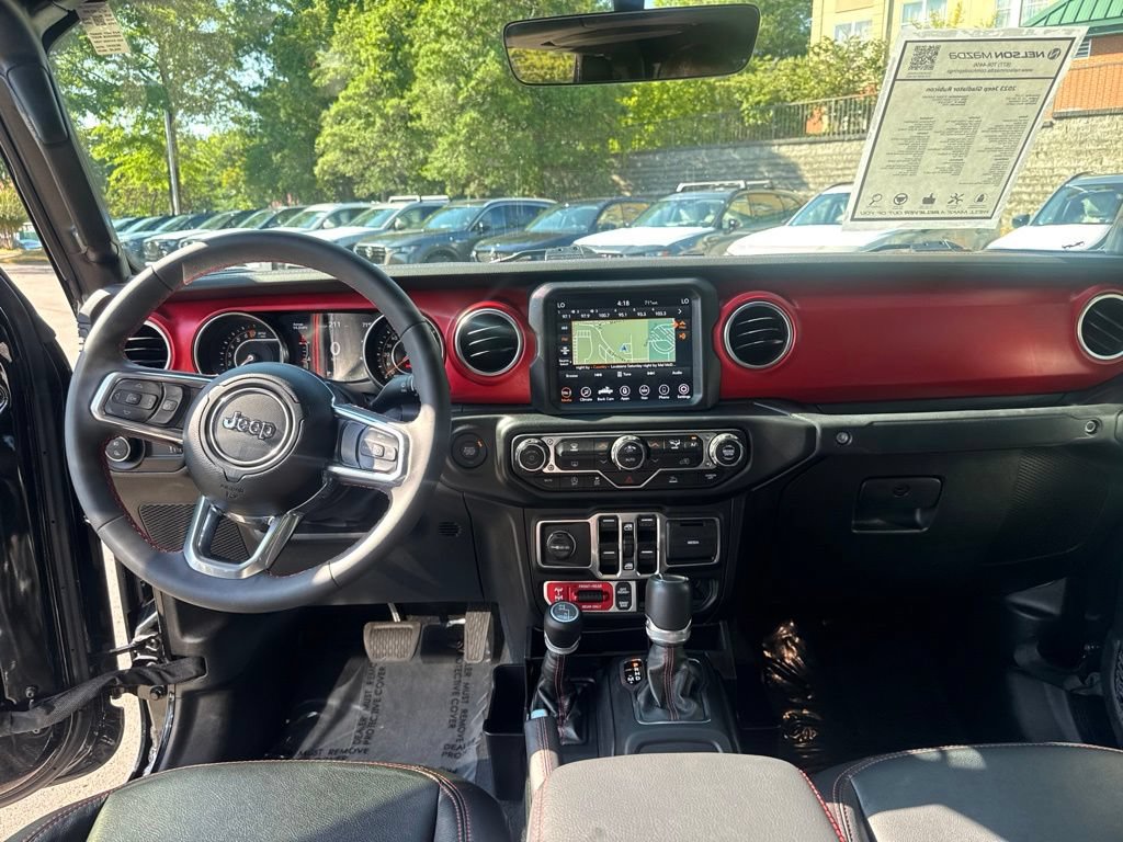 Used 2023 Jeep Gladiator Rubicon w/ LED Lighting Group AWD/4WD image 12