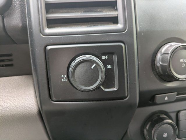 Used 2015 Ford F150 XL w/ Equipment Group 101A Mid RWD image 13