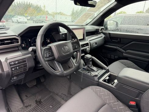 Used 2026 Toyota Tacoma SR5 AWD/4WD image 16
