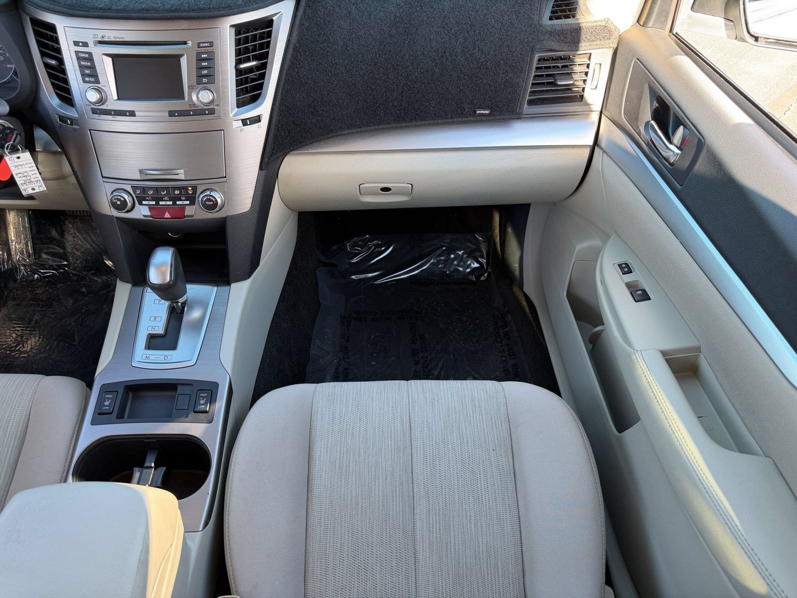 Used 2014 Subaru Outback 2.5i Premium AWD/4WD image 26
