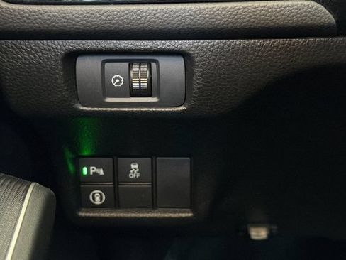 Certified 2024 Honda Civic Sport Touring image 32