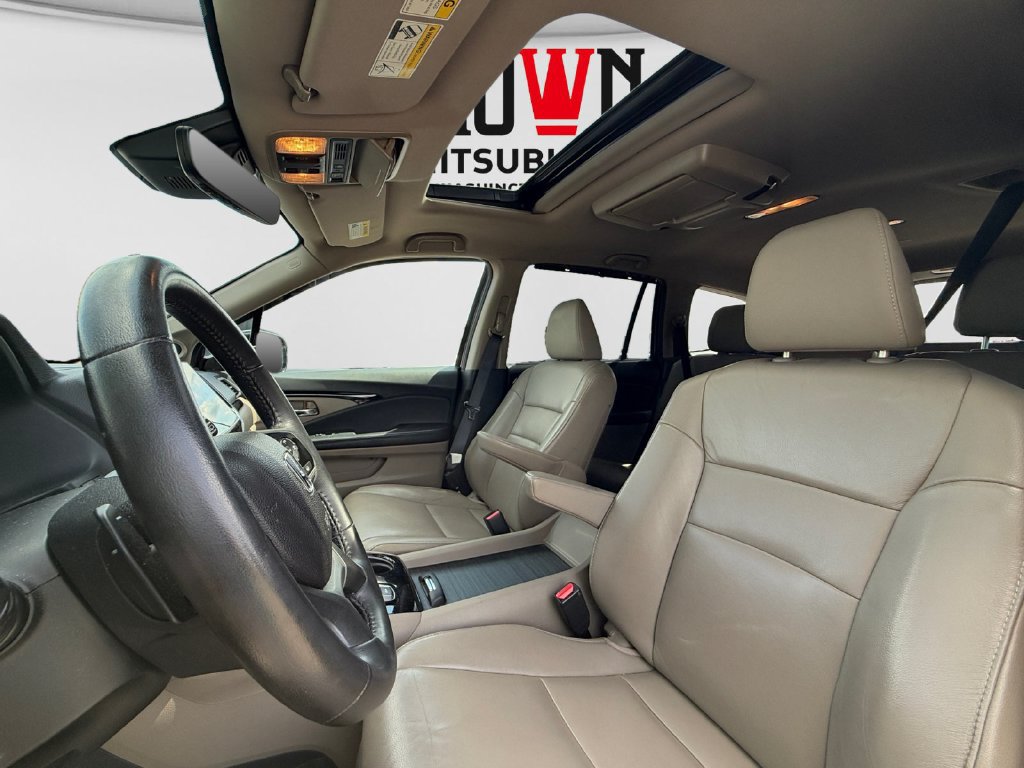 Used 2022 Honda Pilot Touring image 23