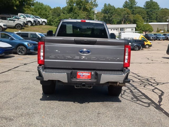 Certified 2024 Ford F250 XLT w/ Snow Plow Prep Package AWD/4WD image 5