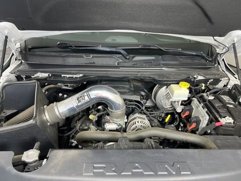 Used 2022 RAM 1500 Laramie w/ Sport Appearance Package AWD/4WD image 42