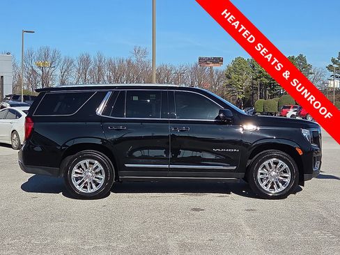 Used 2023 GMC Yukon SLT w/ SLT Luxury Package image 6