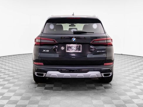 Used 2023 BMW X5 xDrive40i w/ Premium Package image 4