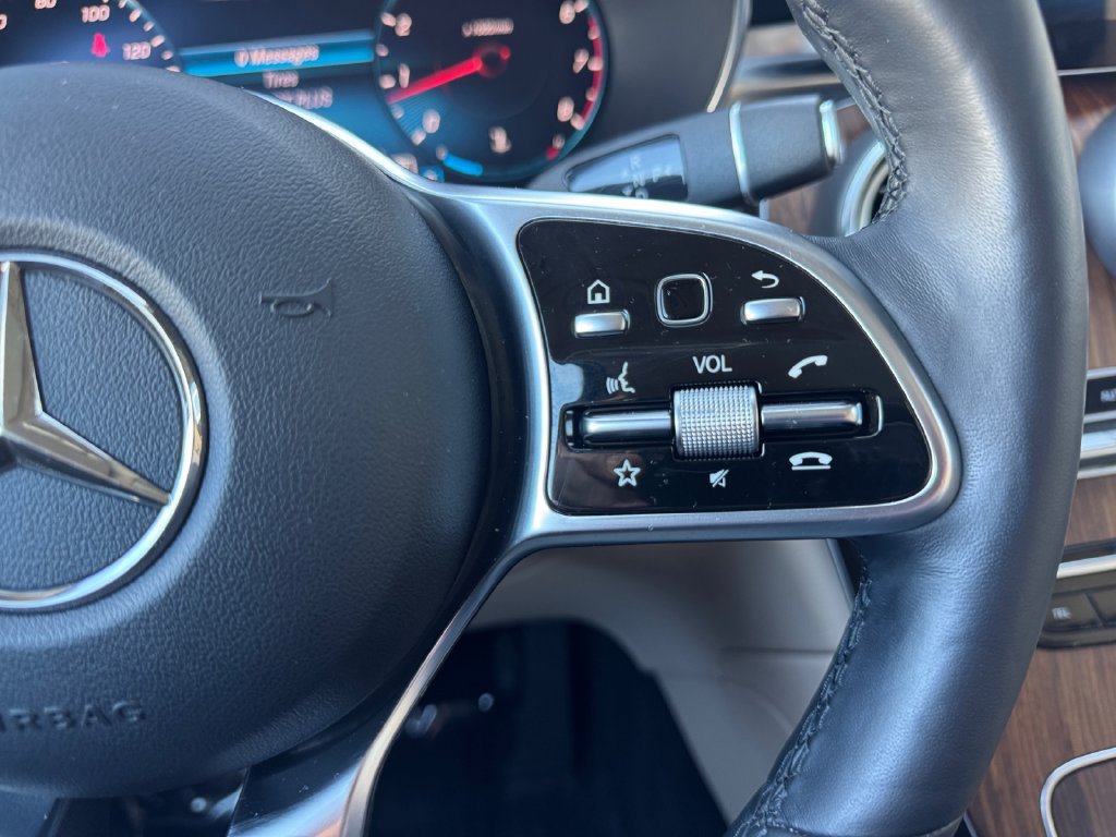 Used 2021 Mercedes-Benz GLC 300 4MATIC image 16