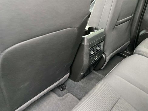 Certified 2024 GMC Canyon Elevation w/ Convenience Package image 3