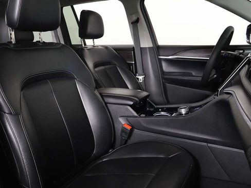 Used 2023 Jeep Grand Cherokee 4WD 4xe image 32