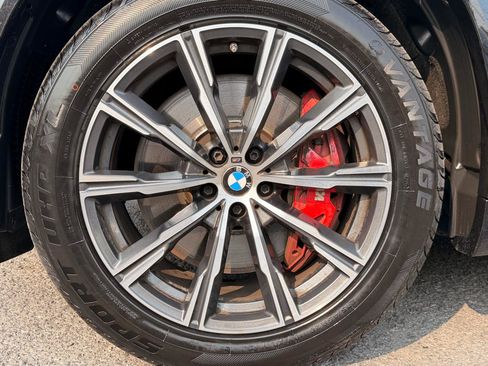 Used 2021 BMW X5 M50i w/ Premium Package AWD/4WD image 9