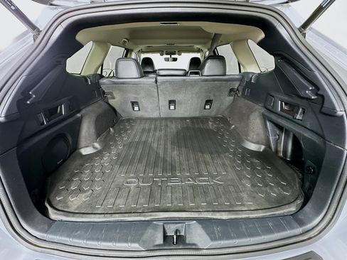 Used 2022 Subaru Outback Limited XT image 26