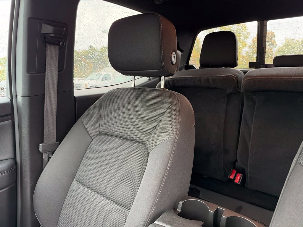 Used 2026 Chevrolet Colorado LT AWD/4WD image 10