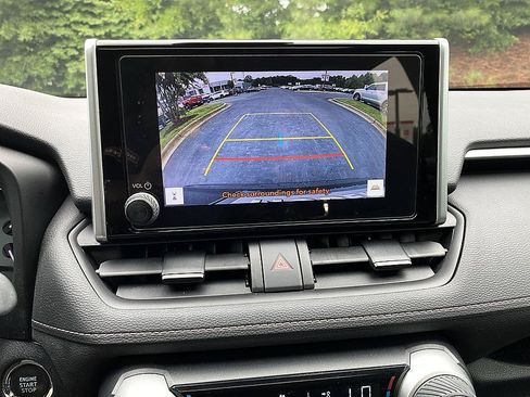 Certified 2023 Toyota RAV4 XLE w/ Convenience Package FWD image 15
