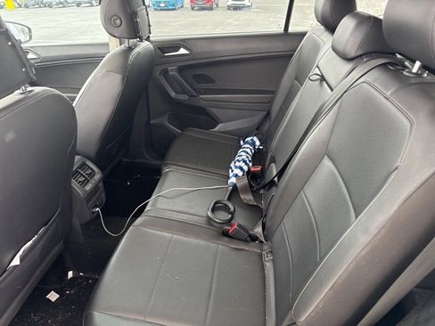 Used 2019 Volkswagen Tiguan SEL w/ 3rd Row Seat Package image 10