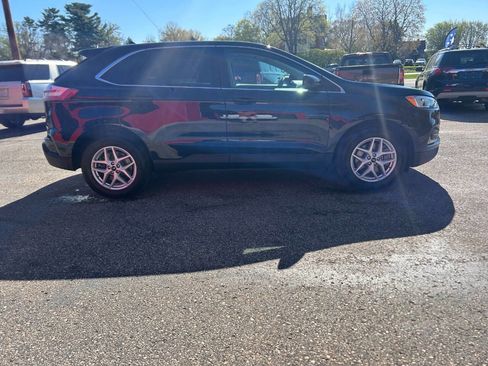 Used 2021 Ford Edge SEL w/ Convenience Package AWD/4WD image 24