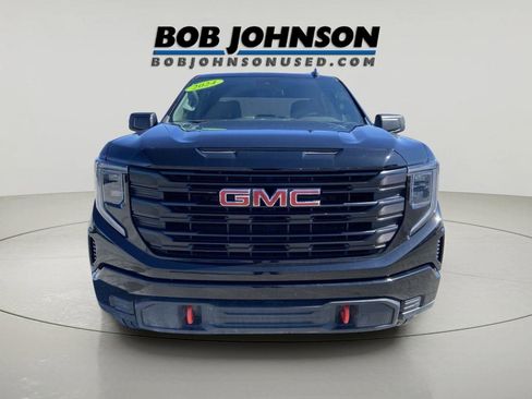 Used 2024 GMC Sierra 1500 Pro w/ Graphite Edition image 8