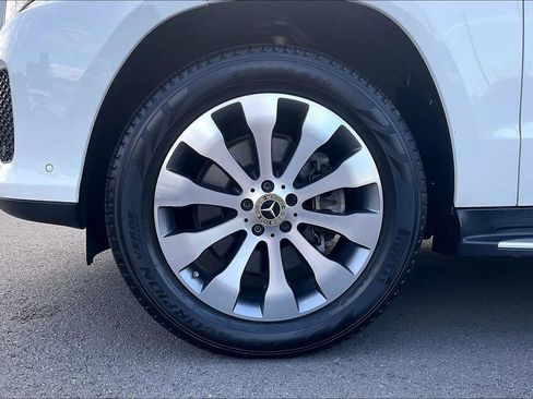 Used 2018 Mercedes-Benz GLS 450 4MATIC image 8