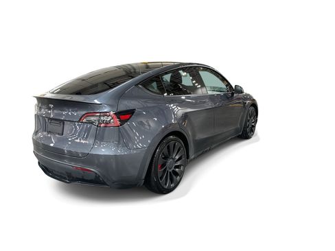 Certified 2023 Tesla Model Y Performance AWD/4WD image 6