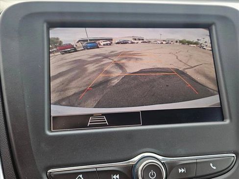 Used 2024 Chevrolet Equinox LT FWD image 13