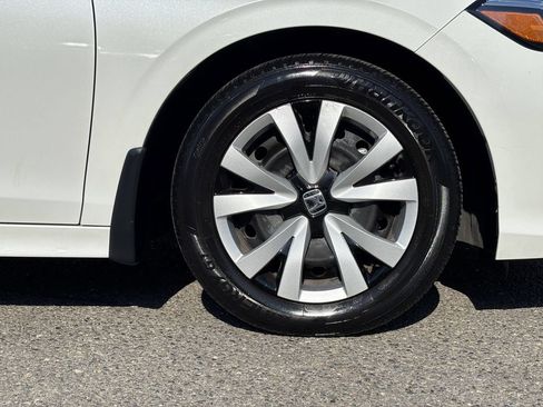 Used 2025 Honda Civic LX image 9