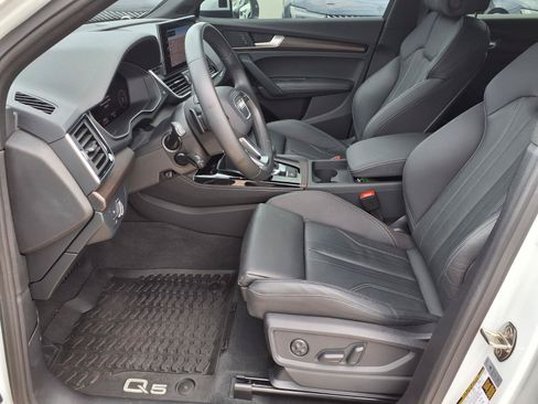 Used 2023 Audi Q5 2.0T Premium Plus w/ Premium Plus Package AWD/4WD image 22