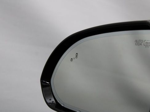 Used 2019 Genesis G90 3.3T Premium image 29