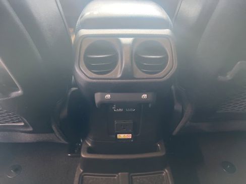 Used 2022 Jeep Wrangler Unlimited Rubicon 4xe w/ Cold Weather Group image 17