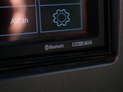 Used 2015 Nissan Titan S AWD/4WD image 27