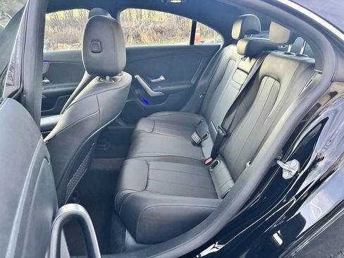 Used 2023 Mercedes-Benz CLA 250 4MATIC image 11