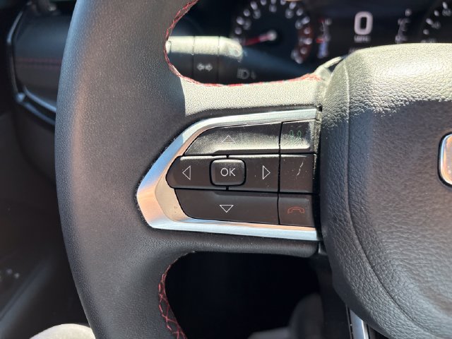 Used 2025 Jeep Compass Trailhawk AWD/4WD image 11