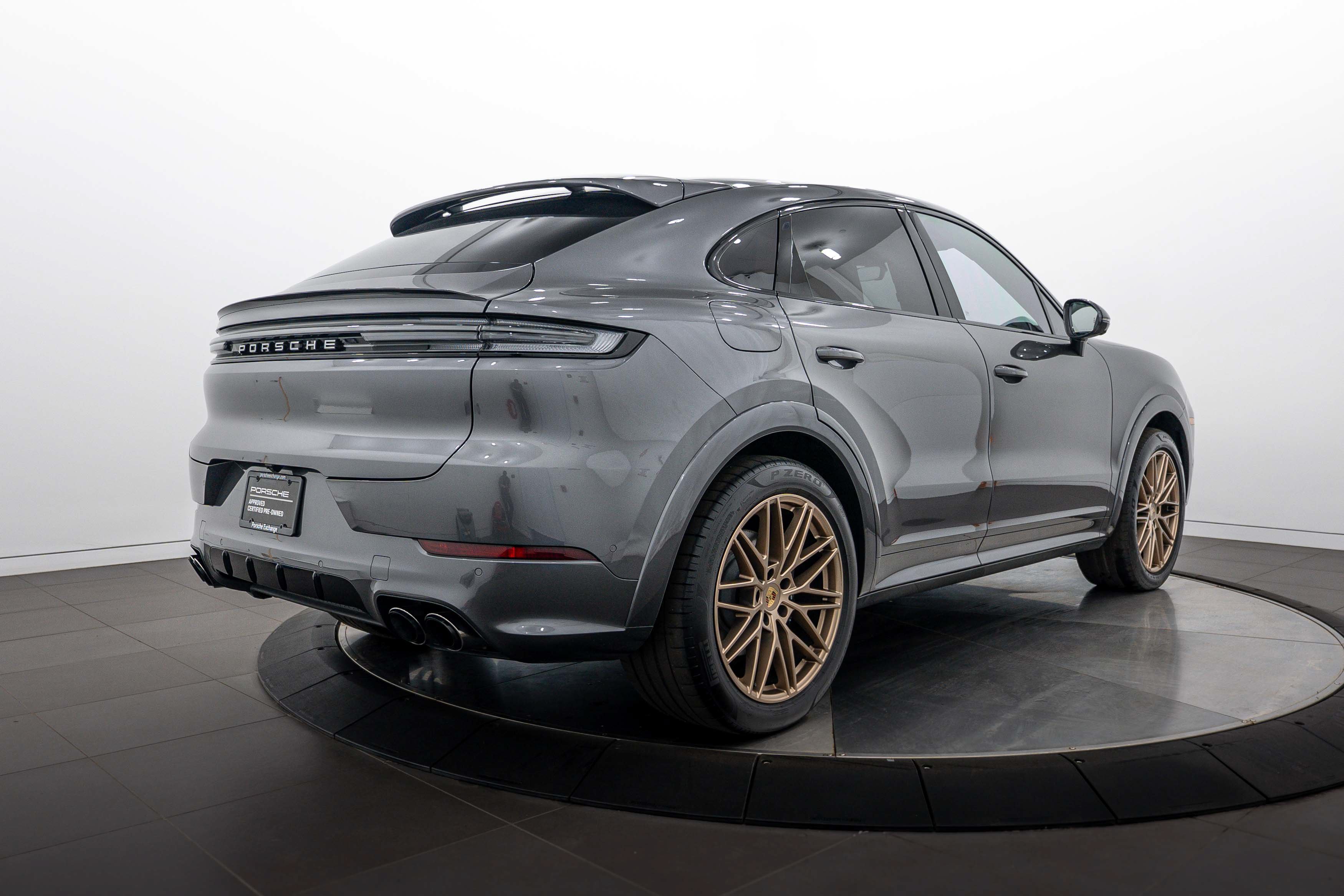 Certified 2024 Porsche Cayenne S AWD/4WD image 7