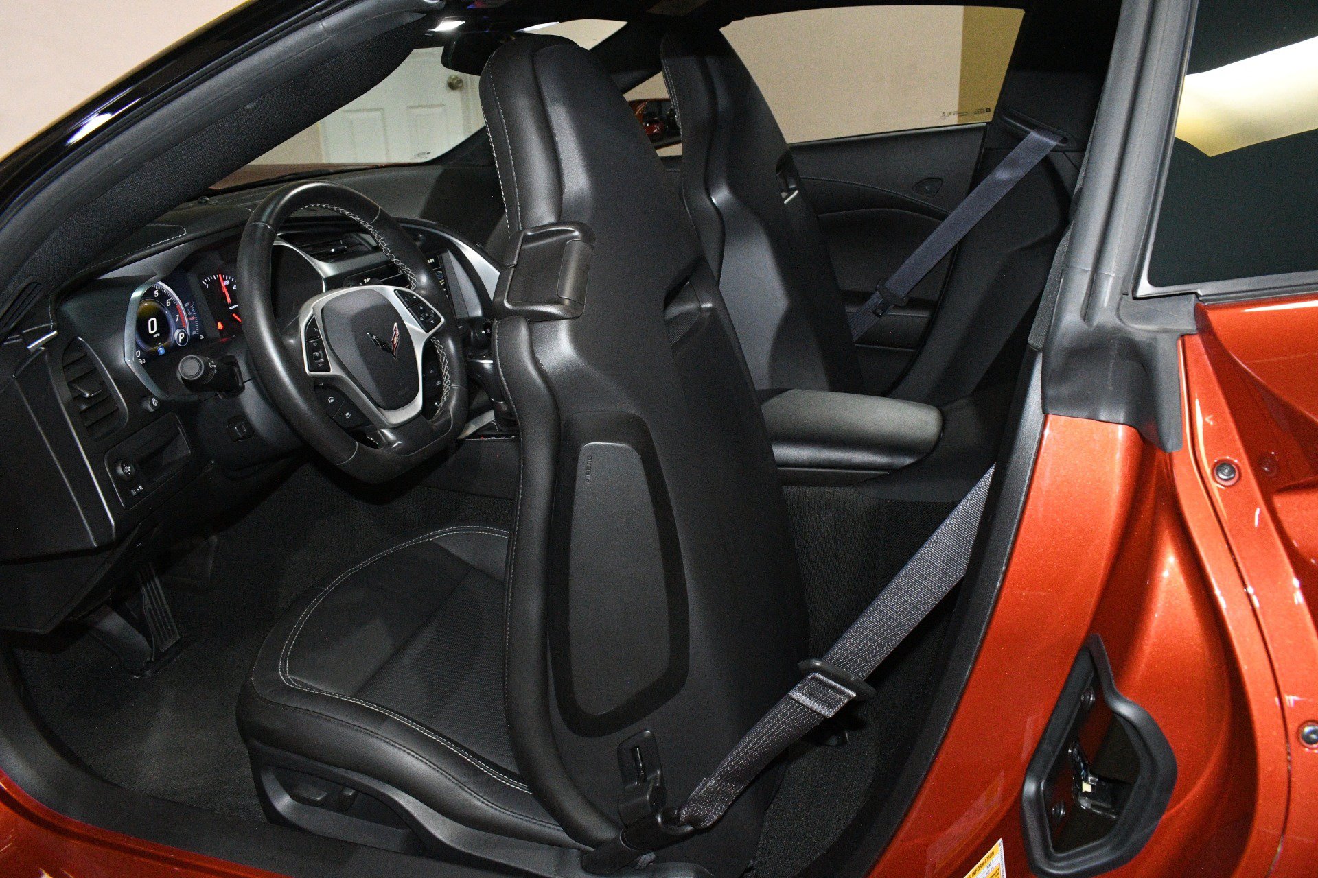 Used 2016 Chevrolet Corvette Stingray Coupe RWD image 15